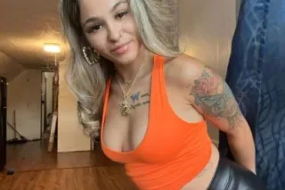 Horny Lady 🔥 100% satisfied & ... - Image 4